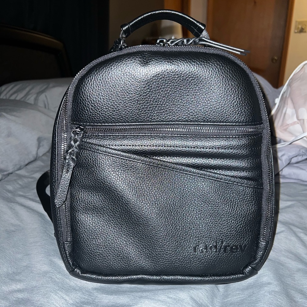Rad Rev the 1 mini backpack